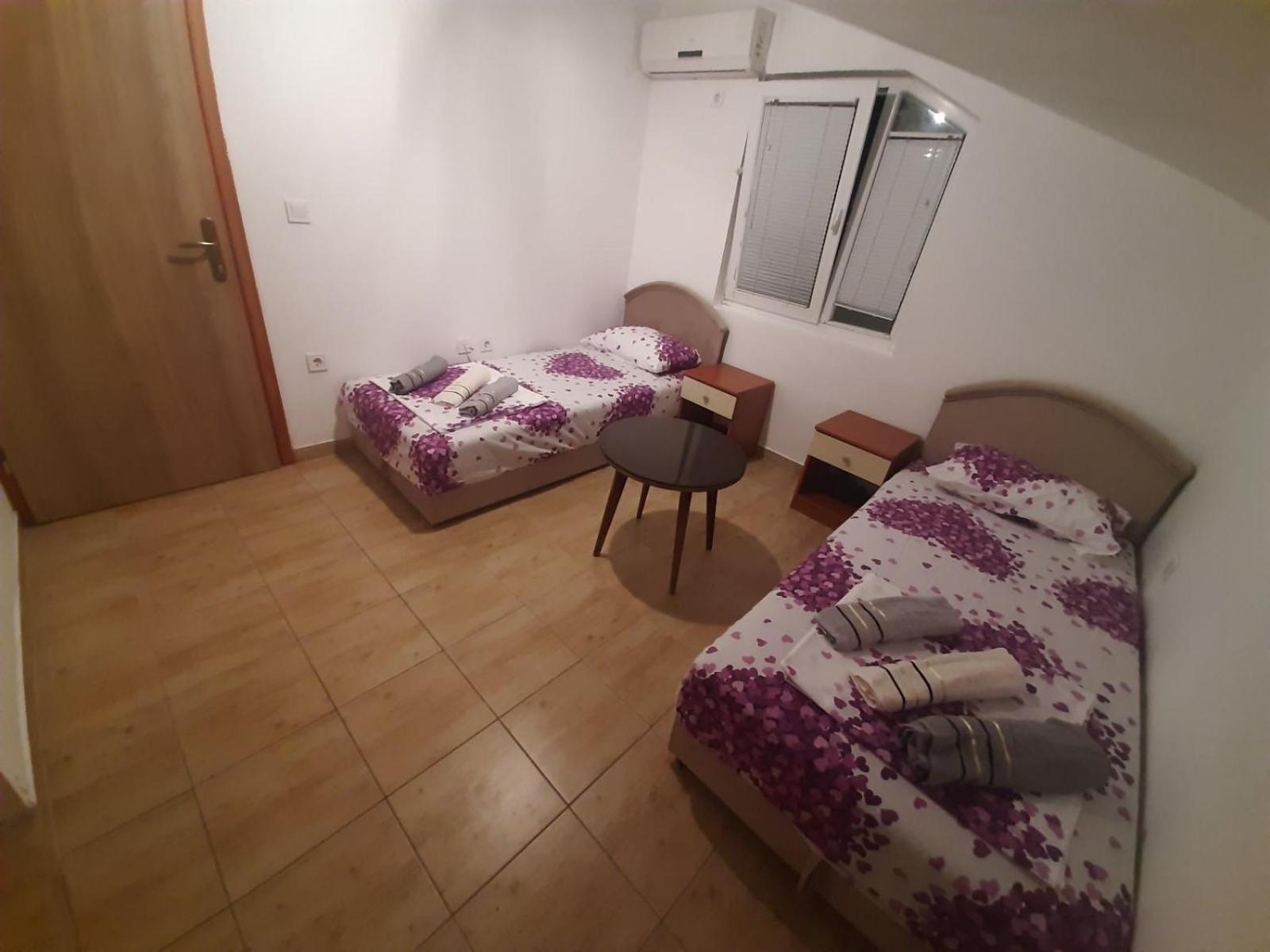Apartment Dejan Lastva