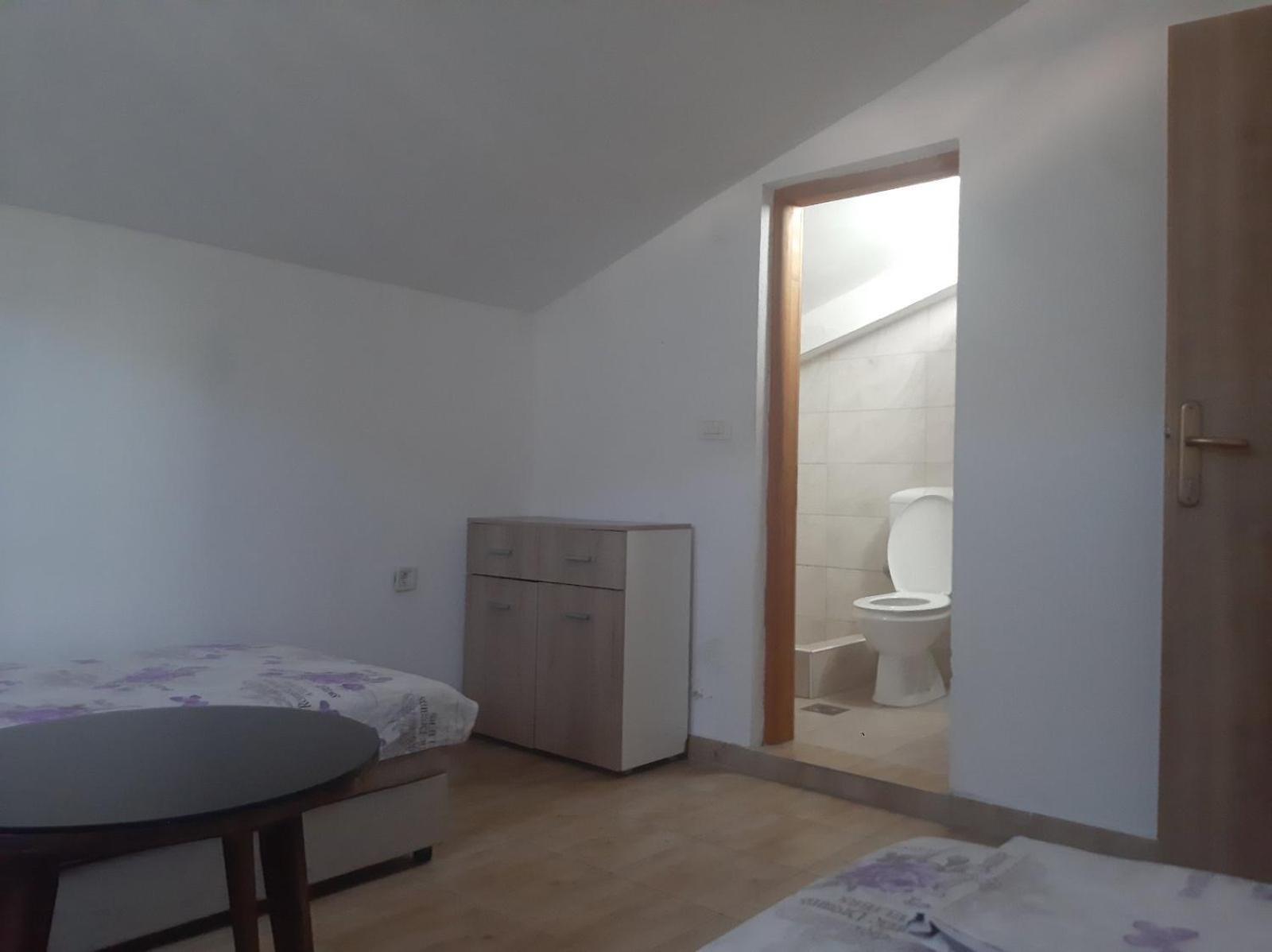 Dejan Lastva Apartment